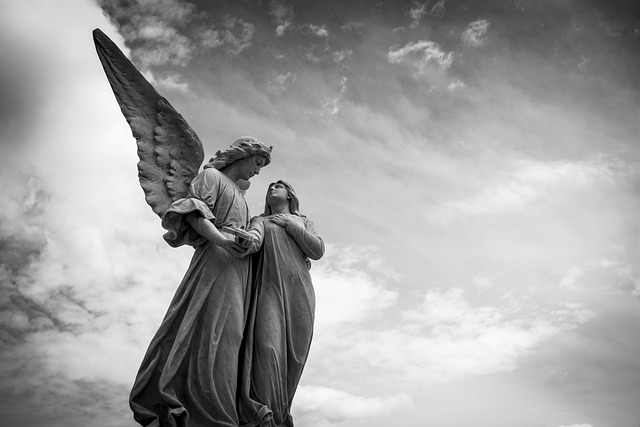 天使 雕塑 公墓 - 上的免费照片