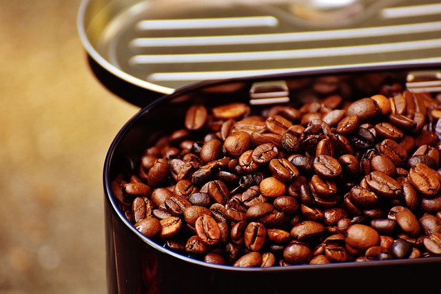 咖啡罐 咖啡 咖啡豆 - 上的免费照片