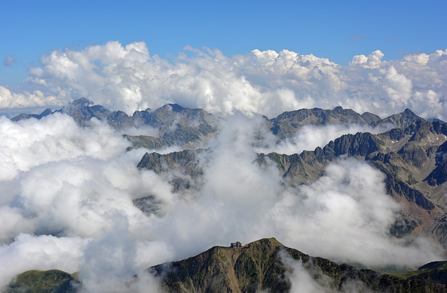 比利牛斯 山 法国 - 上的免费照片