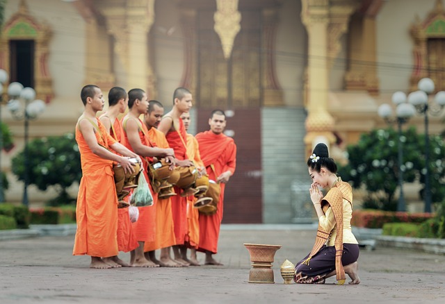僧侣 祈祷 祷告 - 上的免费照片