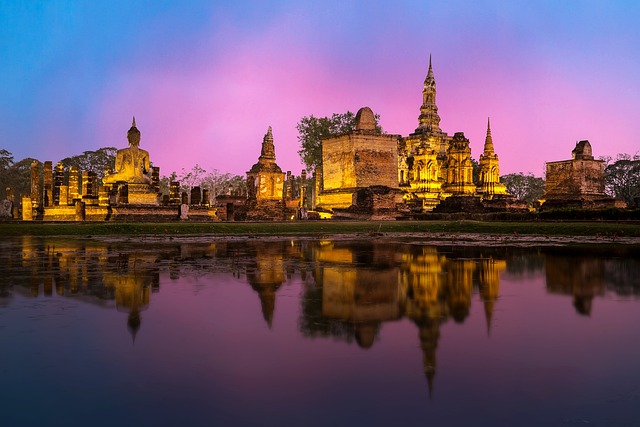 帕那Si Ayutthaya 泻湖 反射 - 上的免费照片