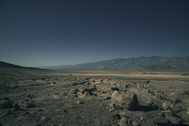 干旱 荒芜 沙漠 - 上的免费照片