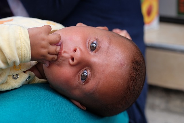 婴儿 孩子 独自的 - 上的免费照片