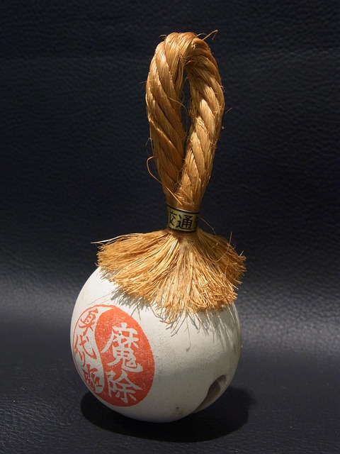 铃木 Dosuzu 护身符 - 上的免费照片