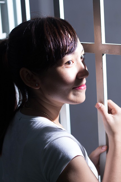 女孩 光速 闪光 - 上的免费照片