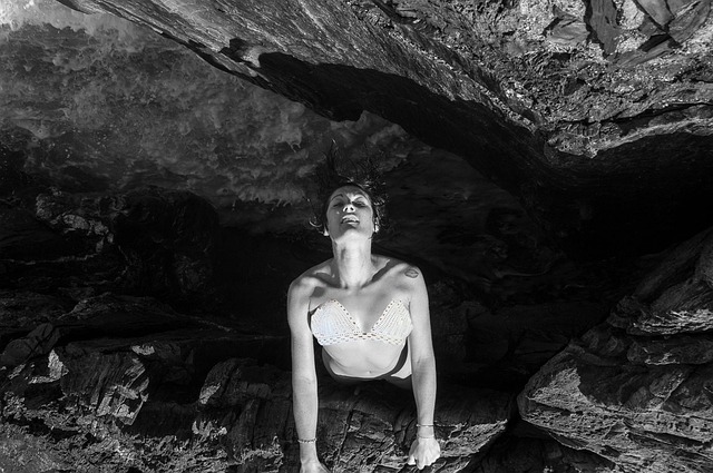 黑色和白色 眩晕 - 上的免费照片