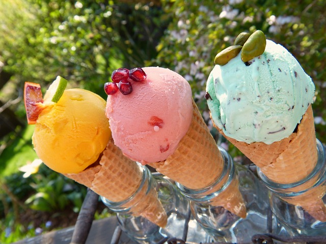 冰淇淋 威化饼 蛋卷冰淇淋 - 上的免费照片