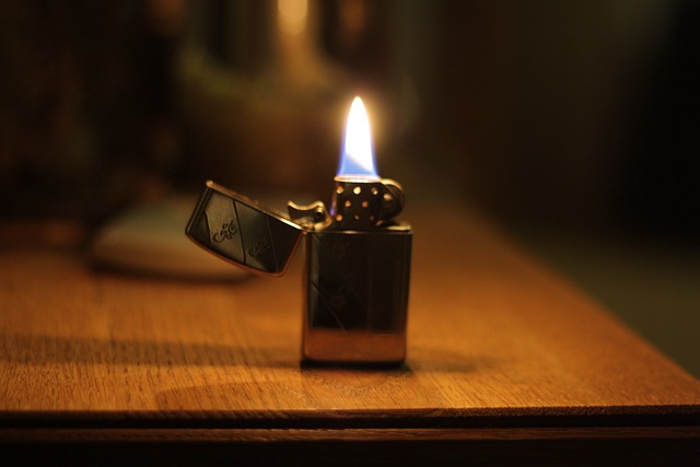 Zippo 火焰 - 上的免费照片