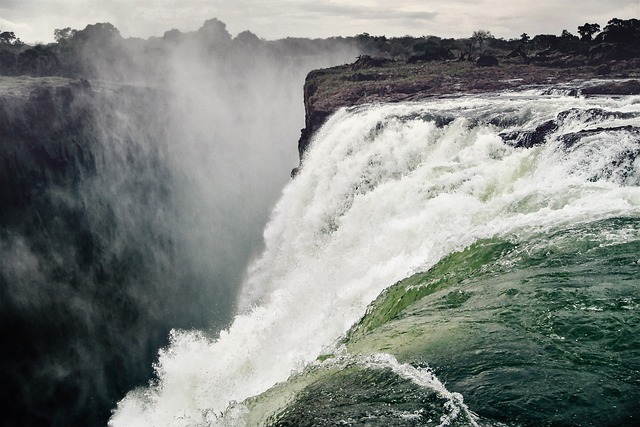 瀑布 维多利亚瀑布 喷 - 上的免费照片