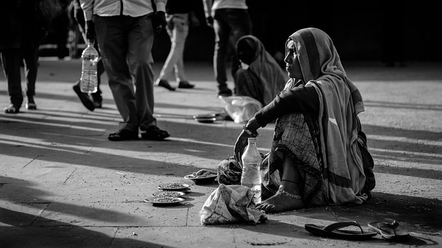 街道 乞丐 女士 - 上的免费照片