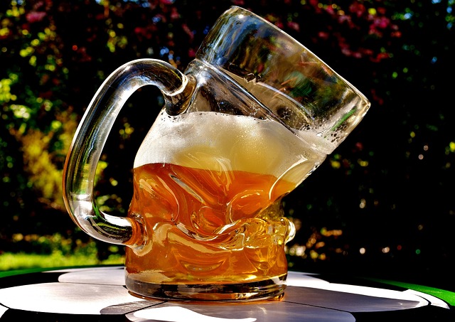 啤酒 啤酒玻璃 变形的 - 上的免费照片