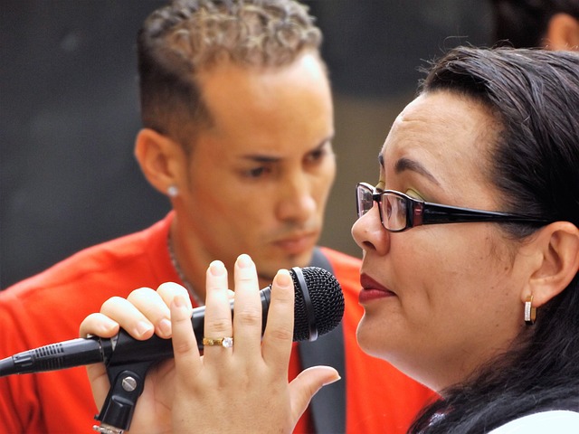 首歌 的 - 上的免费照片