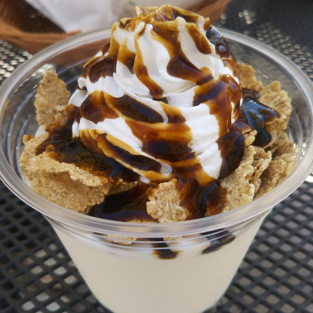 糕 巧克力 鲜奶油 - 上的免费照片