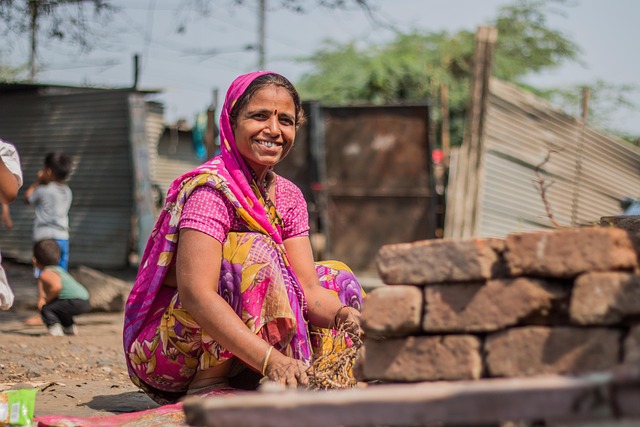 印度女人 肖像 街道 - 上的免费照片