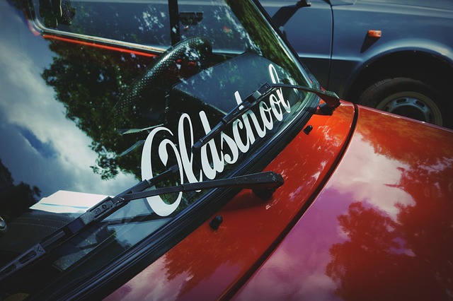 老套 历史性的车辆 红色的轿车 - 上的免费照片