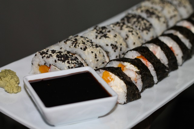 东方美食 寿司 Makizushi - 上的免费照片