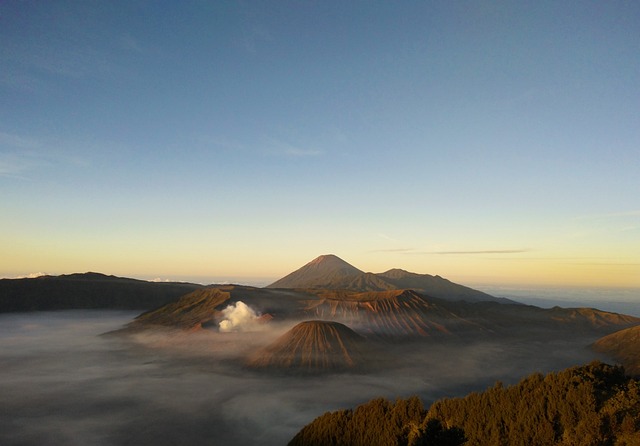 火山 溴山 塞莫鲁火山 - 上的免费照片