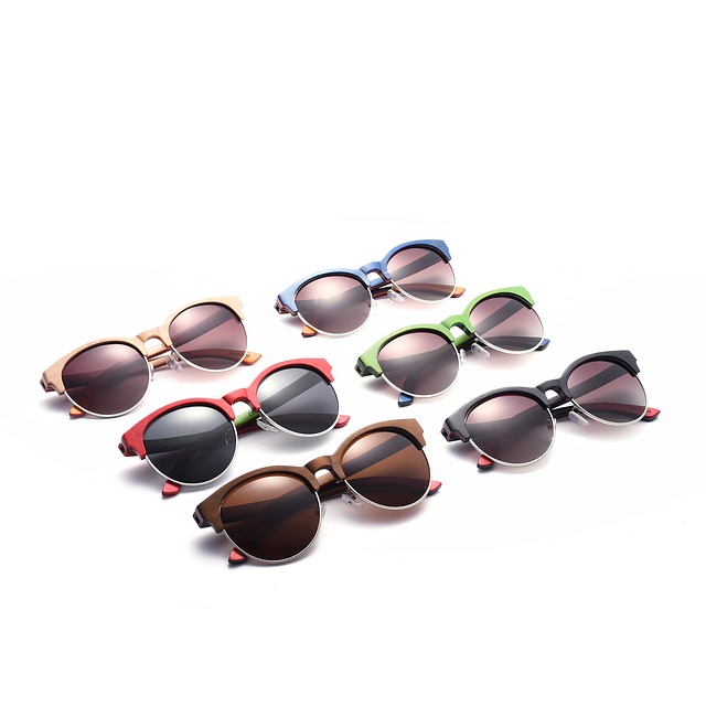 Wood Sunglasses Polarized - 上的免费照片