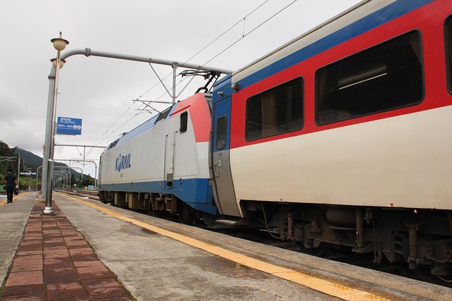 火车 铁路 交通 - 上的免费照片