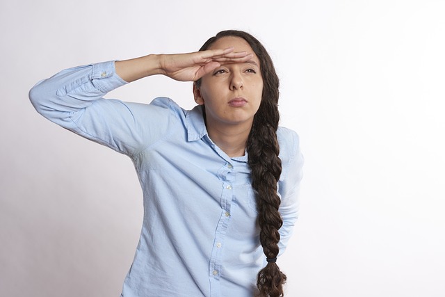 看着 人 目睹 - 上的免费照片