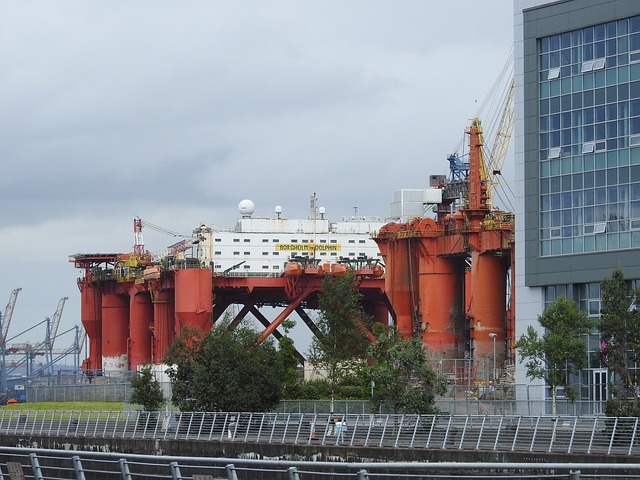 工业的 钻头 泵 - 上的免费照片