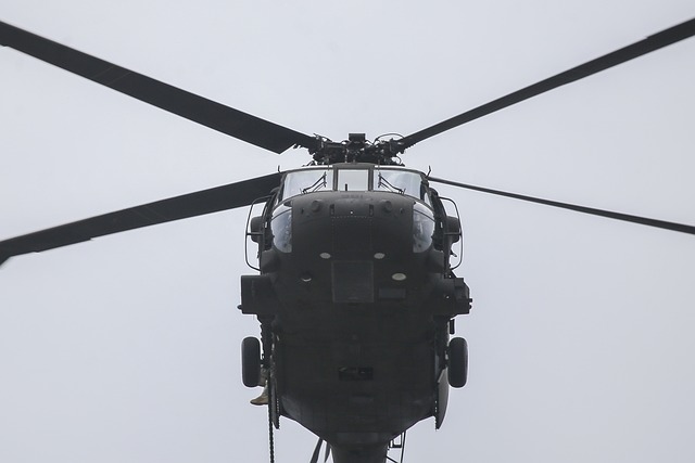Uh-60黑鹰 直升机 航班 - 上的免费照片