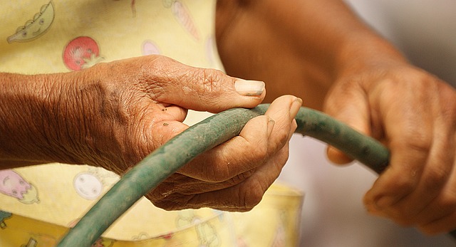 费力手 年龄 成年人 - 上的免费照片
