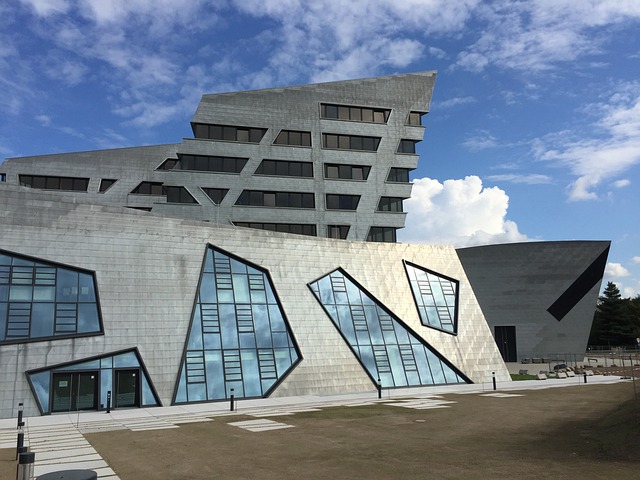 丹尼尔·里伯斯金 建筑学 气势磅礴 - 上的免费照片