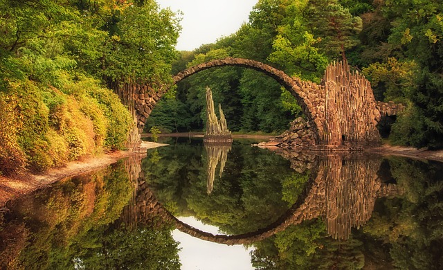 Rakotzbrücke Kromlauer公园 公园 - 上的免费照片
