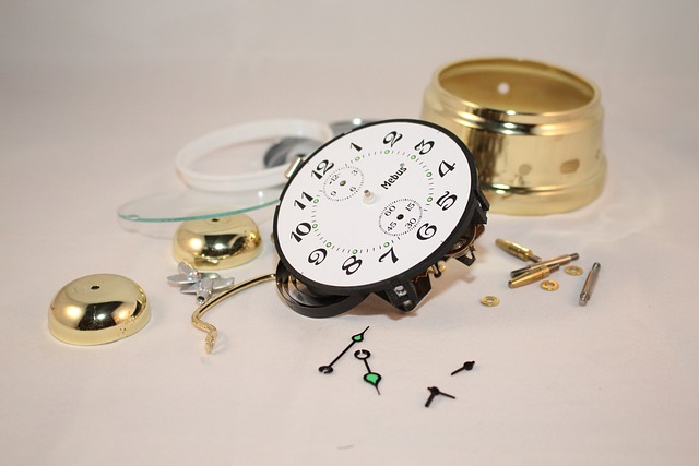 钟 站起来 时间 - 上的免费照片