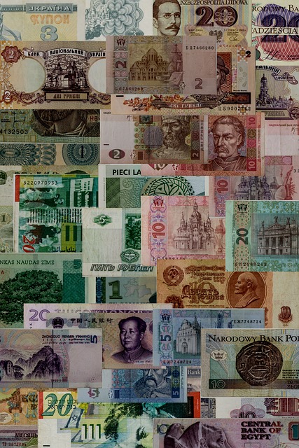 钱 账单 现金 - 上的免费照片
