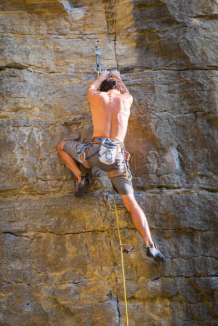 爬 攀岩 登山者 - 上的免费照片