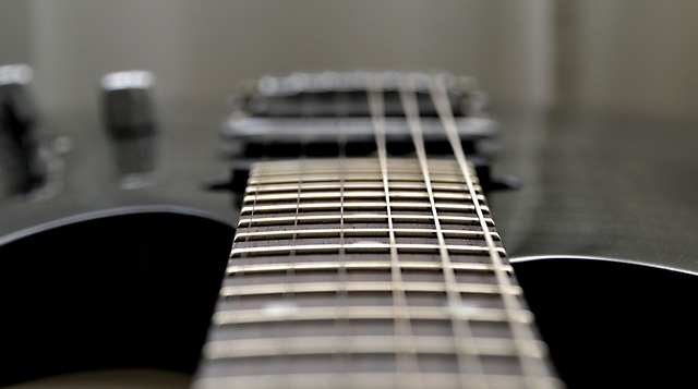 吉他 电吉他 弦乐器 - 上的免费照片