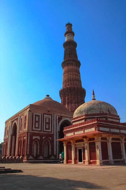 Qutubminar 印度 纪念碑 - 上的免费照片