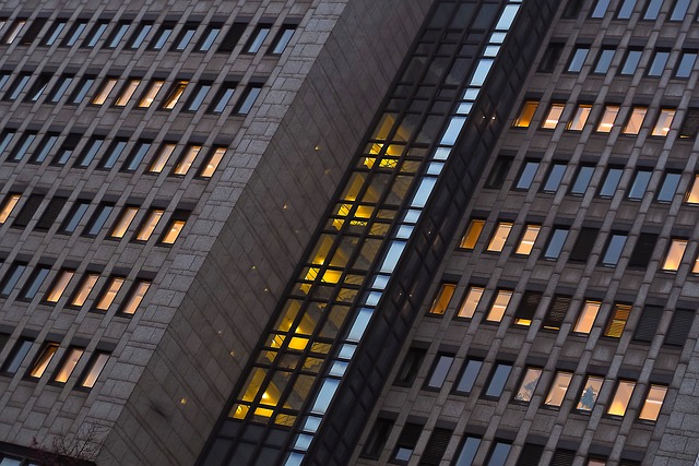 建筑学 窗户 正面 - 上的免费照片