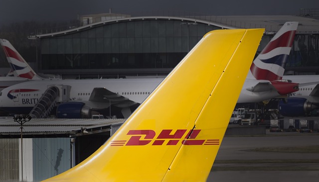 Dhl 货运 货物 - 上的免费照片