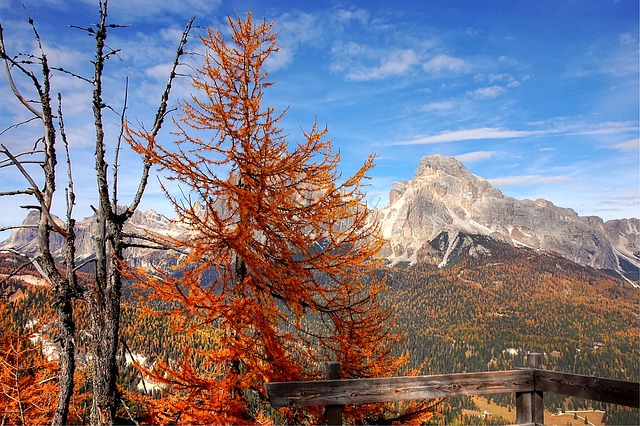 白云岩 山 意大利 - 上的免费照片