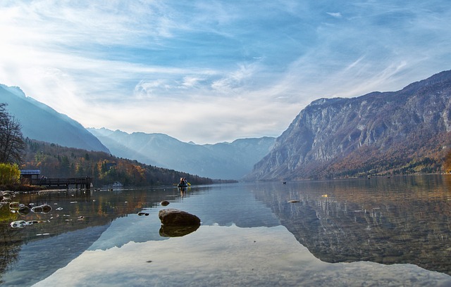 Boginj湖 Slovenija湖 水 - 上的免费照片