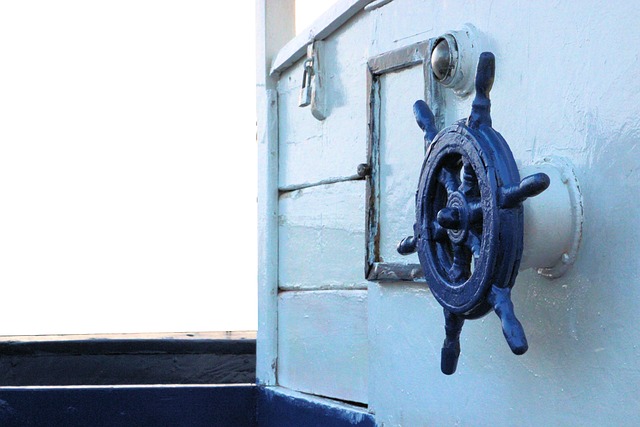 掌舵 小船 蓝色 - 上的免费照片