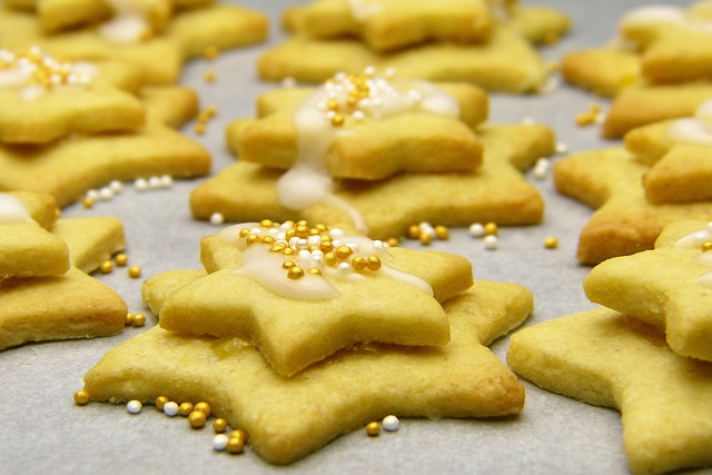 圣诞饼干 星星 糖粉 - 上的免费照片