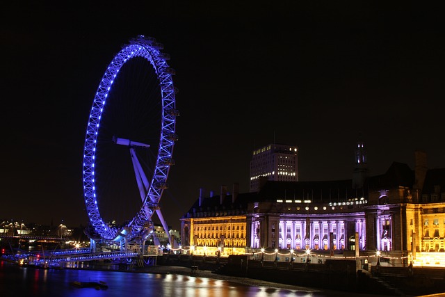 伦敦眼 伦敦街道 伦敦的夜晚 - 上的免费照片
