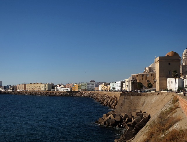 海滨 城市逃亡 海岸 - 上的免费照片