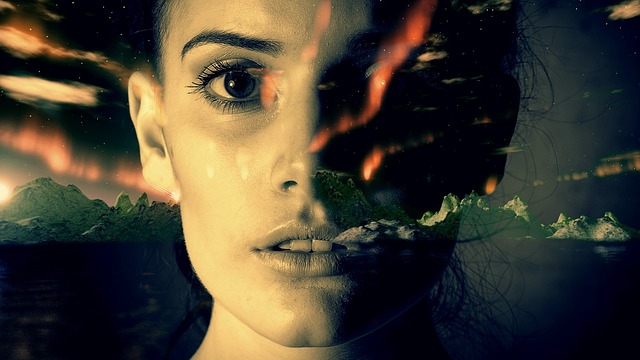 黑，白 Lowkey 眼睛 - 上的免费照片