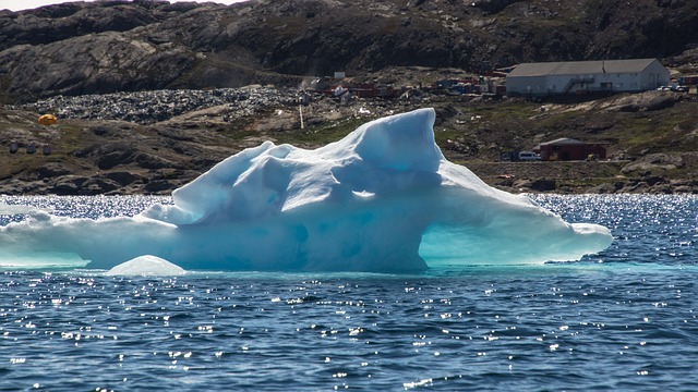 漂冰 山 村庄 - 上的免费照片