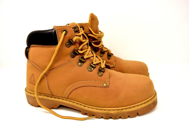 步行靴 靴子 皮革 - 上的免费照片