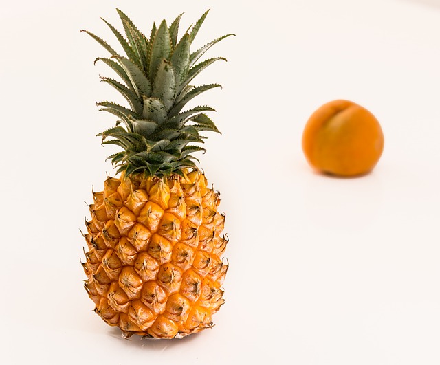 菠萝 热带水果 多汁的 - 上的免费照片