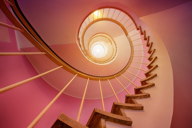 螺旋 楼梯 粉色的 - 上的免费照片
