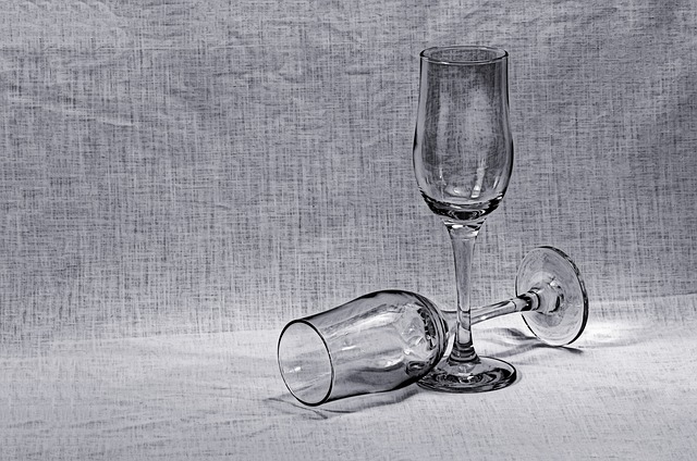 铅笔画 红酒杯 杯子 - 上的免费照片