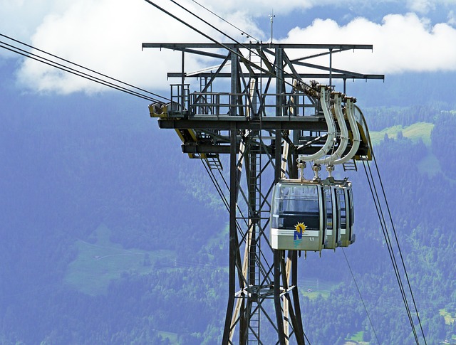 瑞士 贝阿滕贝格 缆车 - 上的免费照片