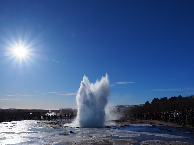 喷泉 Strokkur 史托克的喷泉 - 上的免费照片